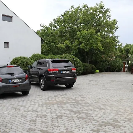 Erkel Panorama Apartman 2. Vonyarcvashegy